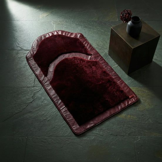 Miras Quasar Yay Mürdüm Desenli Namaz Seccadesi